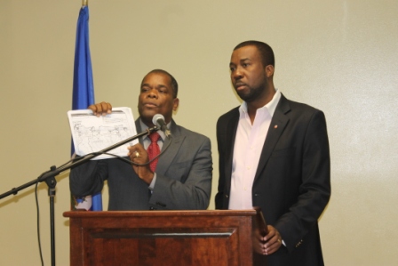 Haïti/Politique: Des sénateurs haïtiens soutiennent le premier ministre Laurent Lamothe
