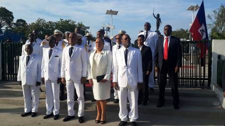 Le Président Martelly exhorte les Haïtiens à resserrer les rangs autour du drapeau