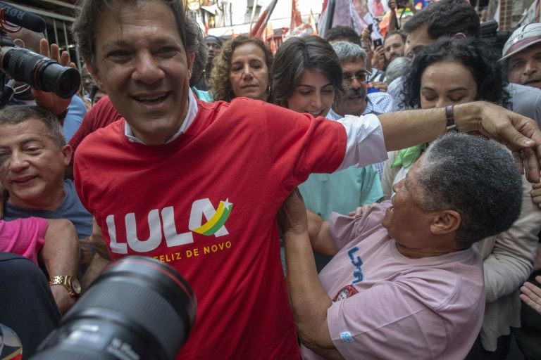 Brésil: Le candidat de gauche Haddad promet de réduire la violence