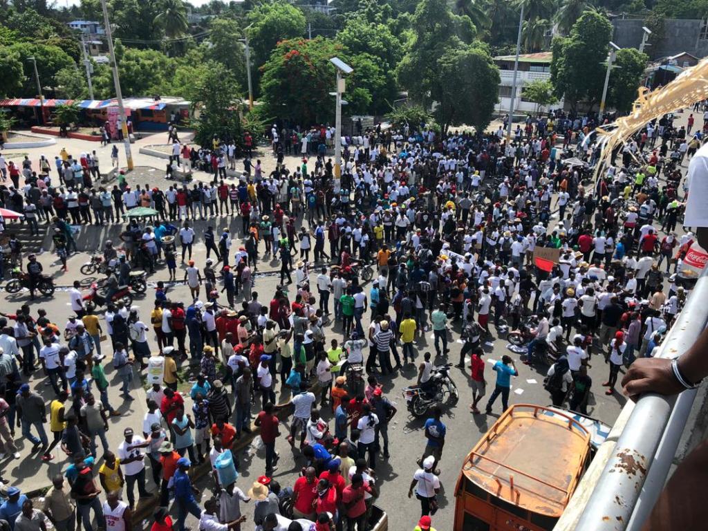 Grande mobilisation à Port-au-Prince pour appeler à la démission du Président Jovenel Moise